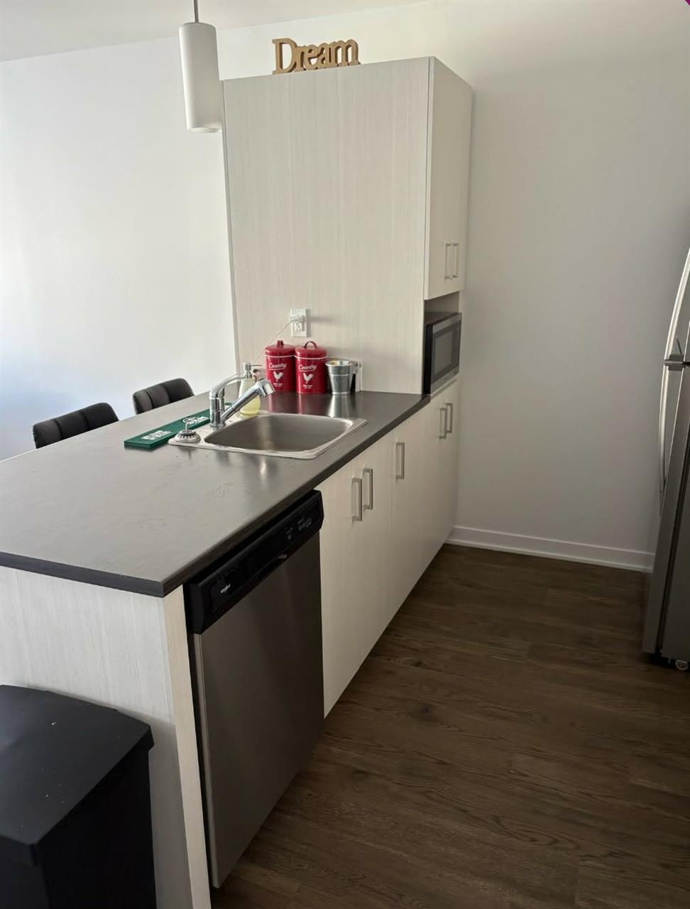 Logement 1 Chambre Et 1 Salle De Bain | 3225285