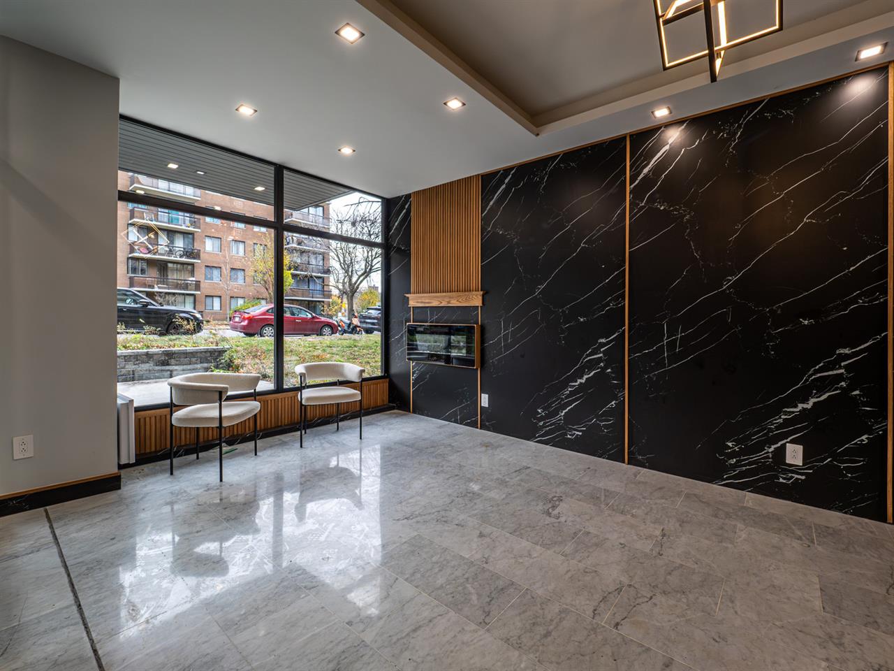 2 Bed, 1 Bath - 10355 Avenue De Bois-de-Boulogne, Montréal | 3225296