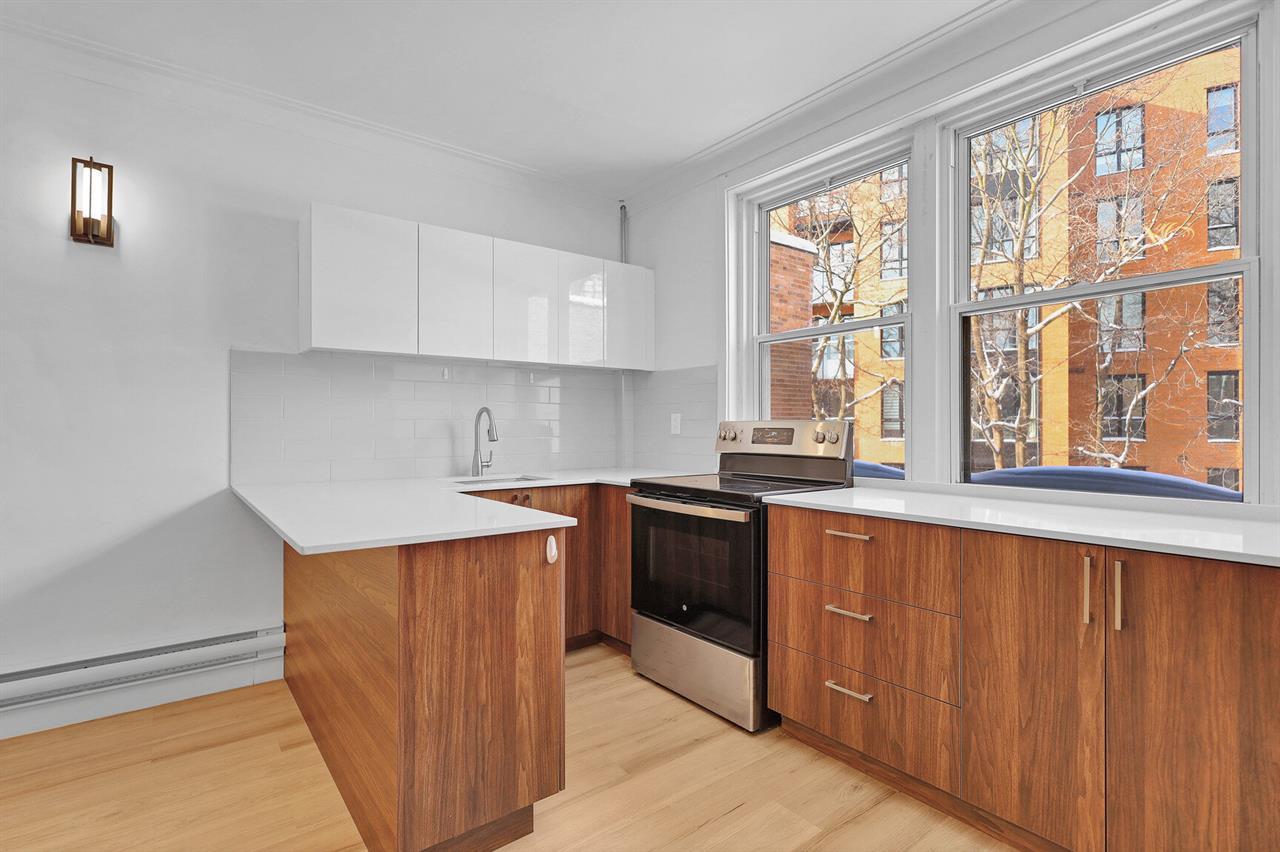 1 Bedroom - 3777 Chem. De La Côte-des-Neiges, Montréal | 3225391