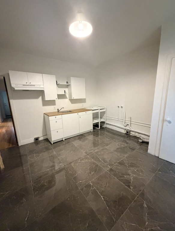 Haut De Duplex, 4 ½, 900 Pc., à Ahuntsic | 3225491