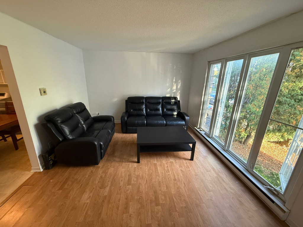 Appart 2 Chambres Lumineux Et Spacieux | 3225549