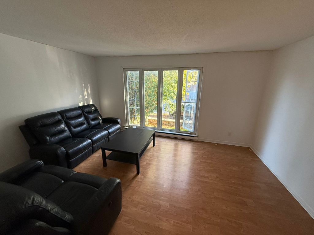 Appart 2 Chambres Lumineux Et Spacieux | 3225549