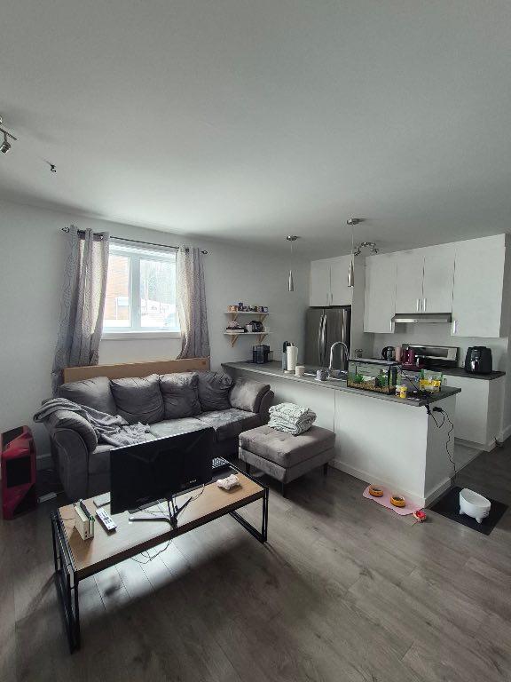 Fleurimont, près du CHUS - 4 et demi | 3225722