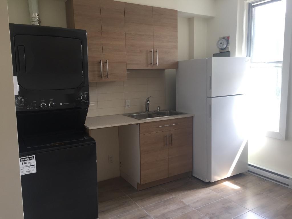 3½ rénové | Électros inclus | Disponible 1er mai | 3225728