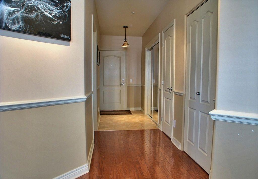 Très grand condo 3 et demi de 1040 pi2 centre ville de Laval | 3225735