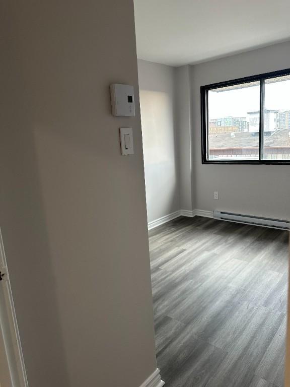 beau condo 4 ½ à louer - Ahuntsic - proche de transport commun, cégep, marché centrale, centre médical et parcs | 3225740