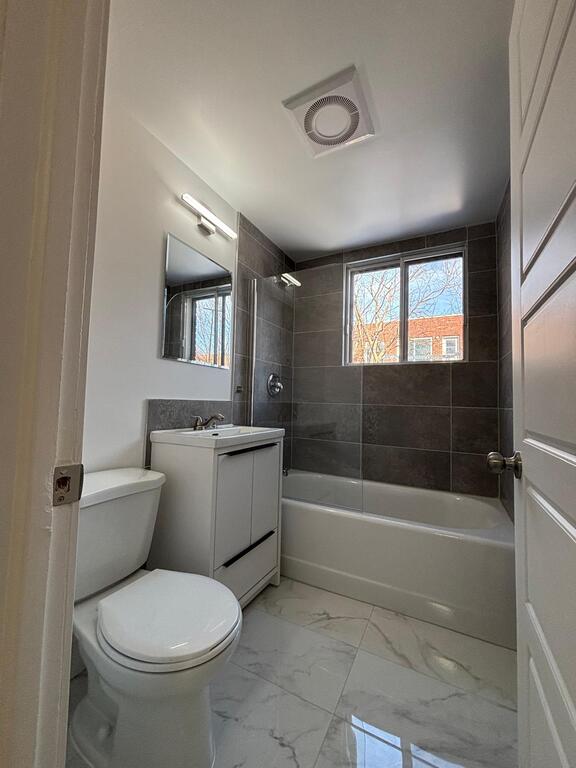 Superbe 3.5 Complètement Rénové | 3225776