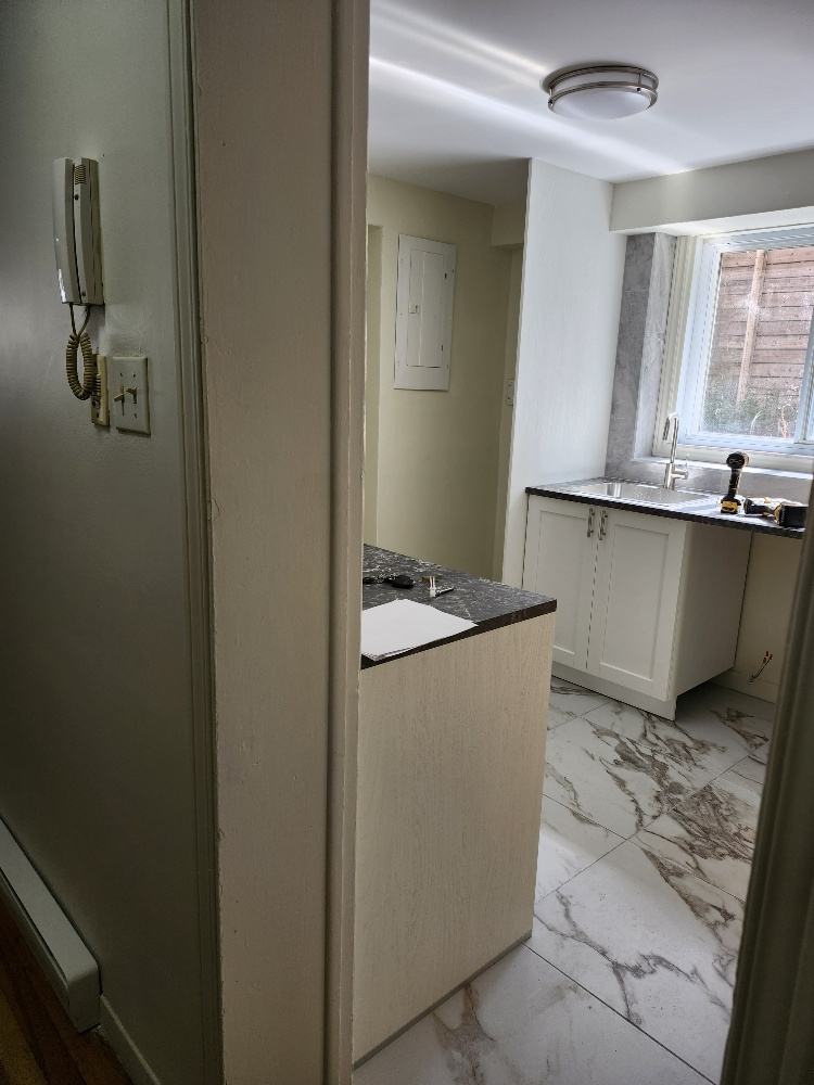 Beau 3.5 Rénové Rue Bordeaux | 3225781