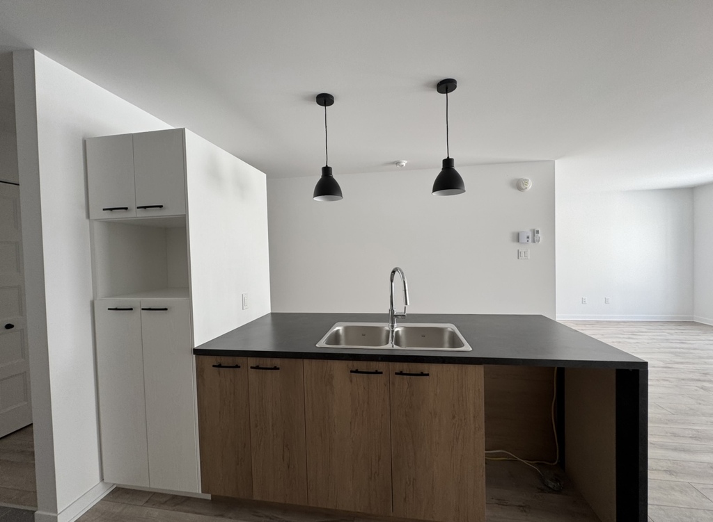 5 1/2 à Louer - 1er Septembre 2026 | 3226290