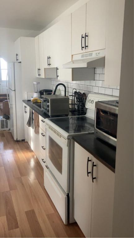 Logement 3 1/2 a louer | 3226315