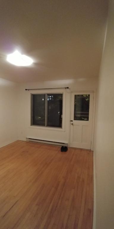 2 Grands appartements 3 ½ - Rosemont - les deux avec chambre fermée (closed bedroom) | 3226329