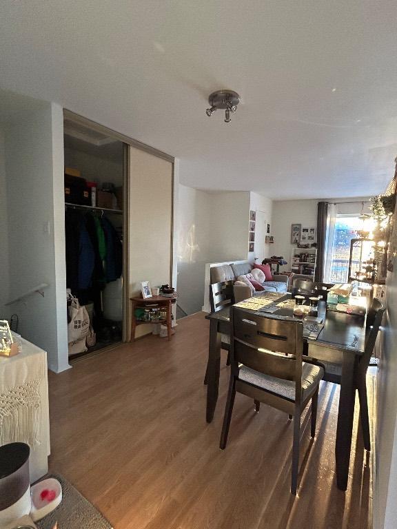 Logement 4 1/2 | 3226342