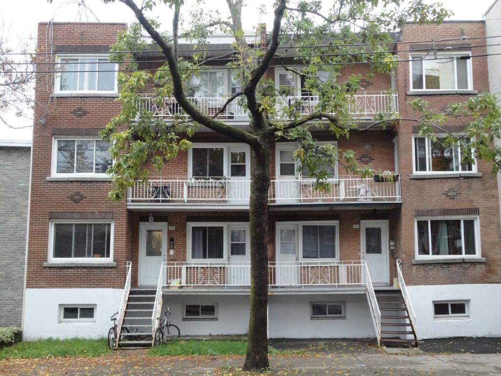 Beau 4 et demi, pour le 1er Mai. Pres de Metro Frontenac et Préfontaine. | 3226366