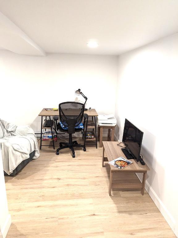 5 ½ sur 2 étages – Entièrement Rénové – Disponible Juillet 2026 | 3226426