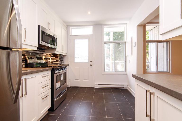 MAGNIFIQUE STYLE CONDO A SAINT HENRI MEILLEUR EMPLACEMENT! | 3226429