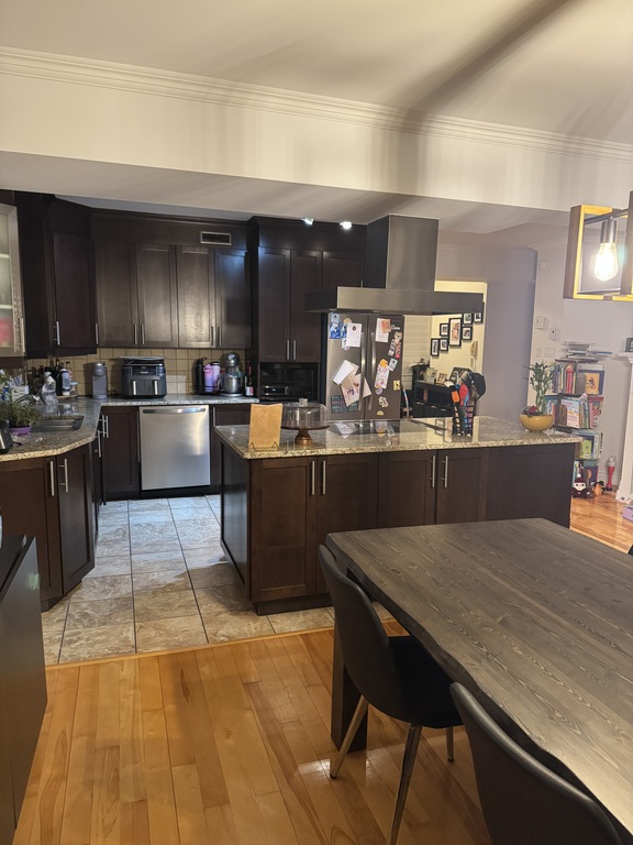 Charmant 41/2 Bord De L’eau | 3226459