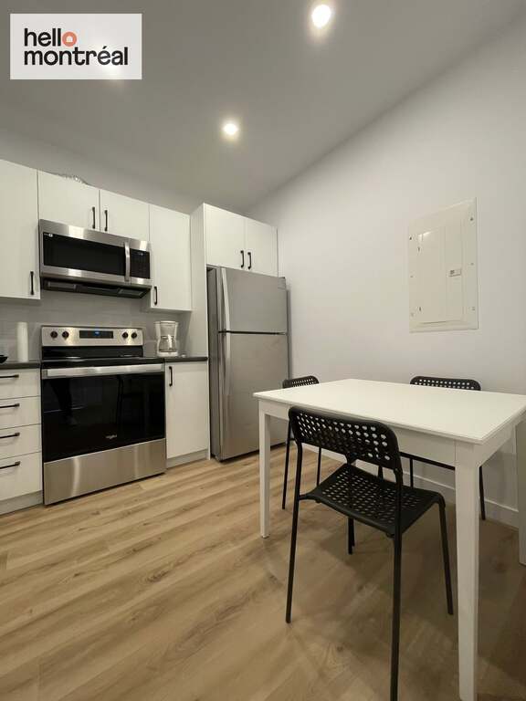 3 1/2 - Plateau Mont Royal | 3226696