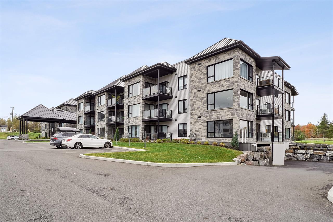 1 CH - 1 SDB - Bromont - $1,610 /mo | 3226734