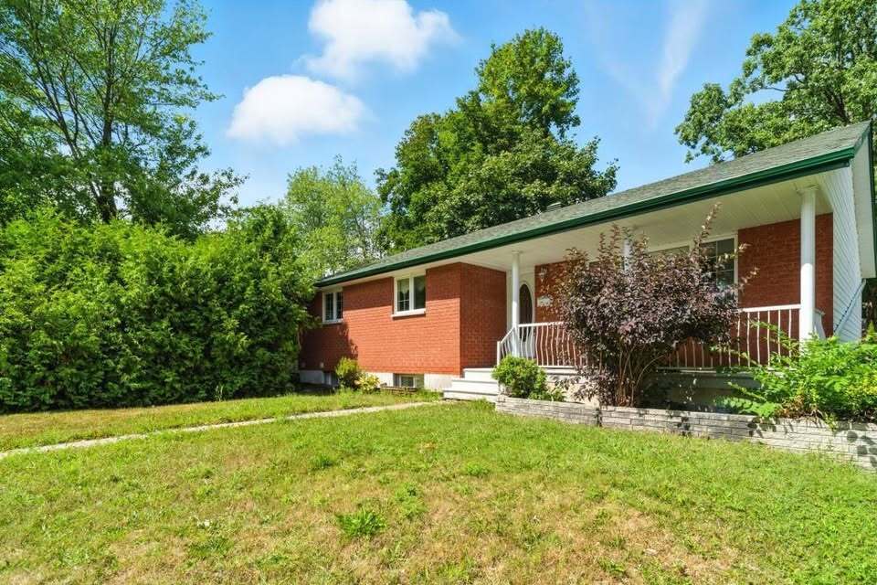 Appartement 2 Chambres – Chauffé/éclairé | 3229860