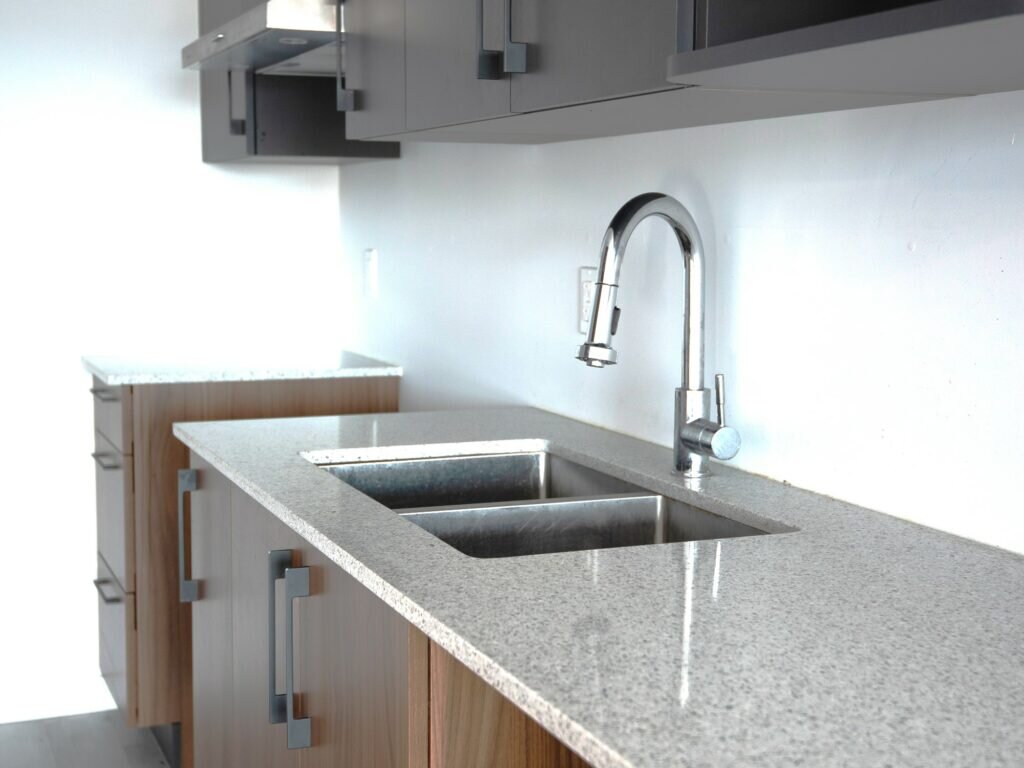 403-915 Rue Walsh | 3226772