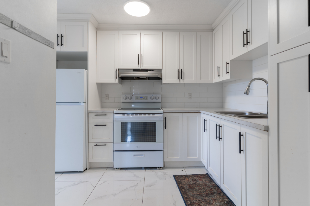 Grand 3 Chambres Lumineux à Louer | 3226813