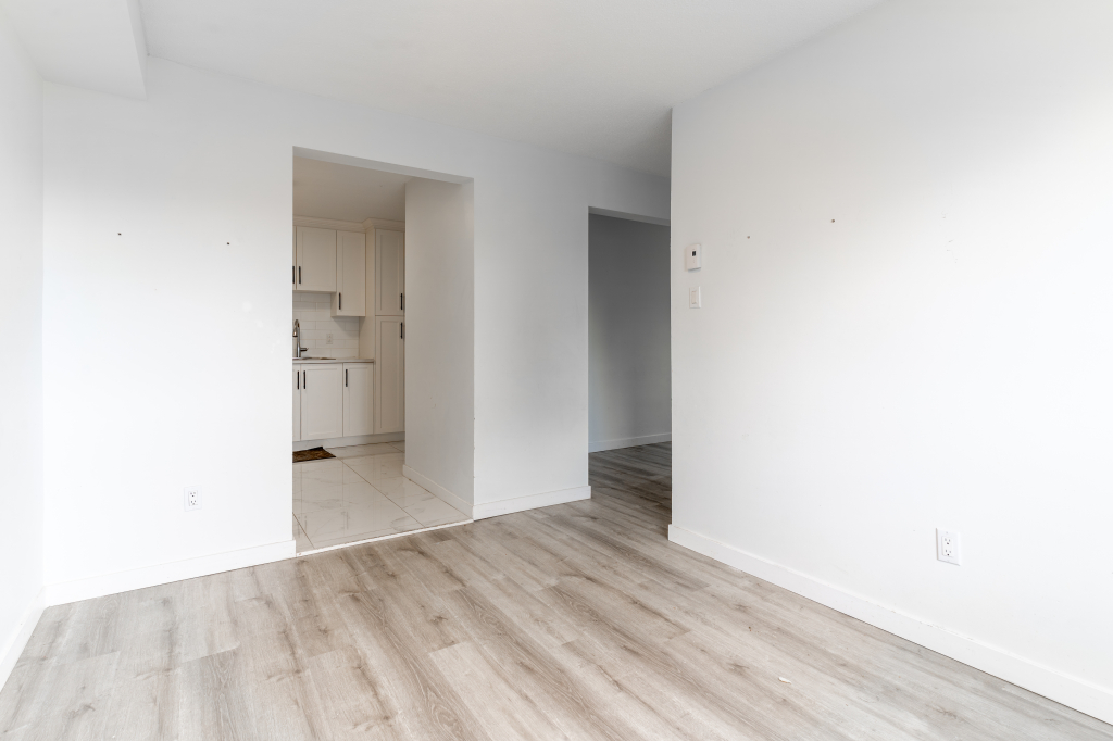 Grand 3 Chambres Lumineux à Louer | 3226813