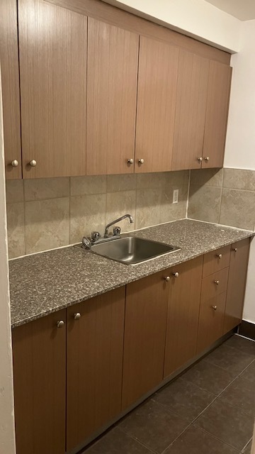 2 Bed 1 Bath In Lachine | 3226824