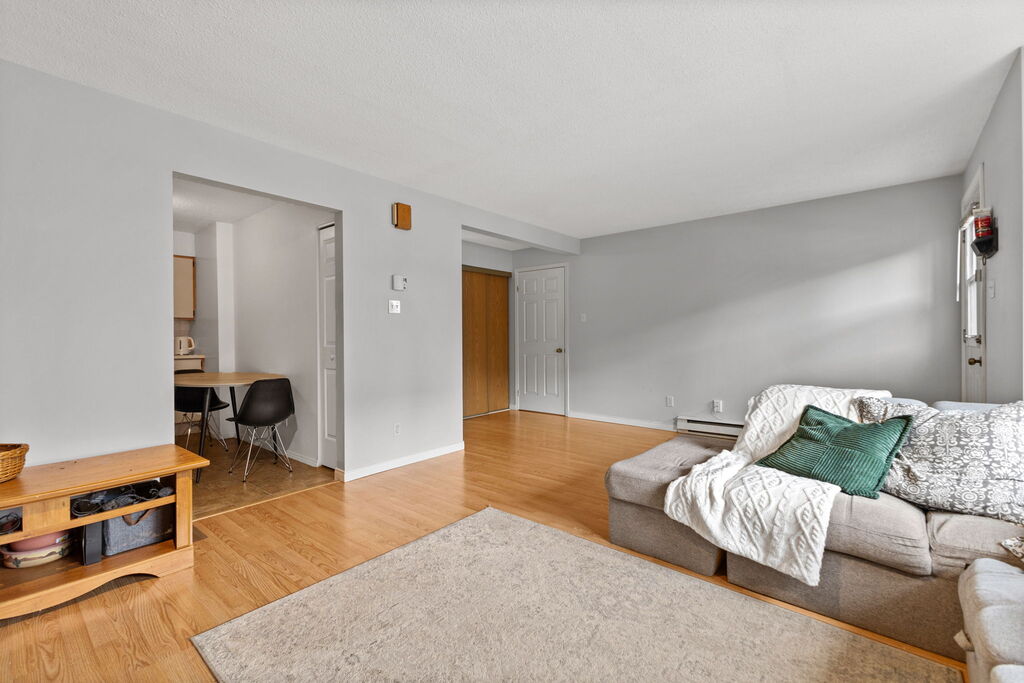 Appartement De 2 Chambres Hautes-Plaines | 3226839