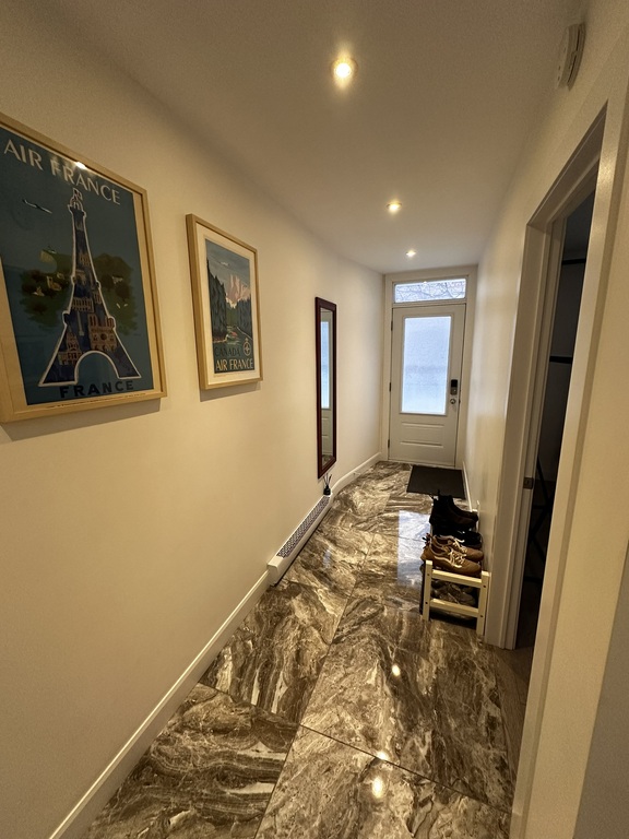 Appartement De 1 Chambre Et 1 Salle De B | 3226864