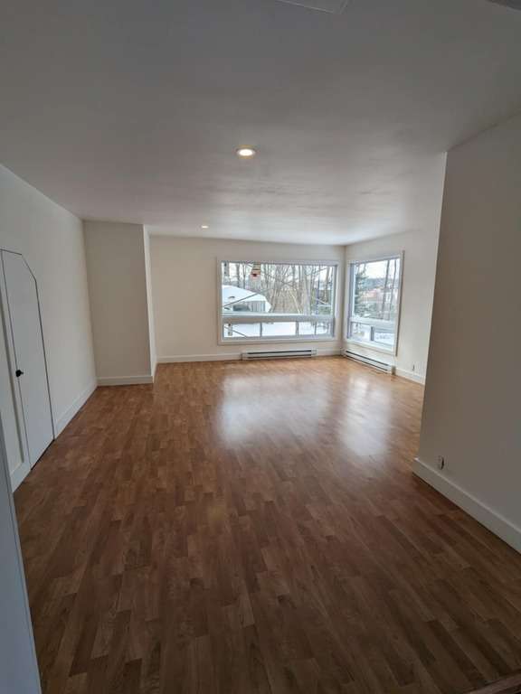 Immense 51/2 Près Du CEGEP | 3226890