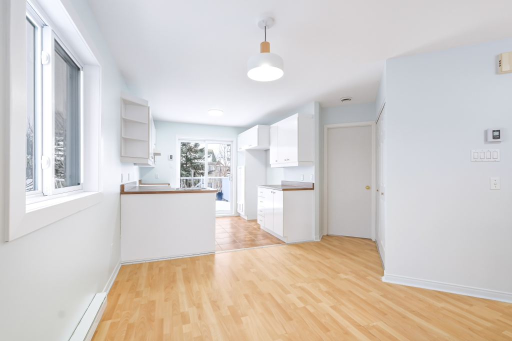 Appartement à Louer | 3226946