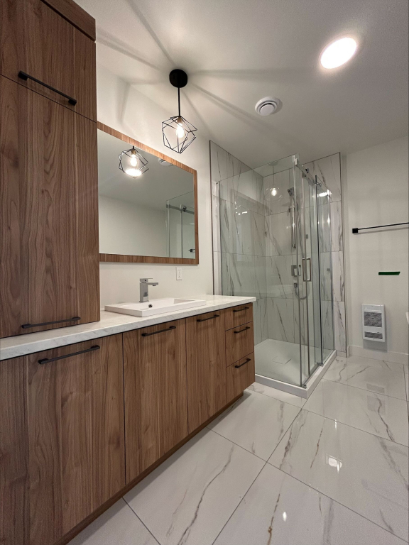 Carré Belvédère – 5 1/2 Neuf | 3226987