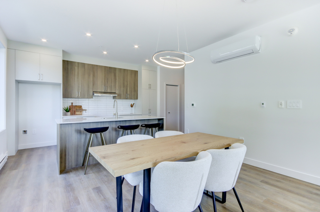 3 1/2 Disponible Maintenant, Ascenseur ! | 3227013