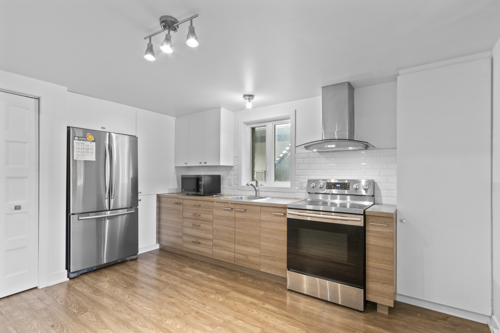 Grand 4.5 A Côté Du Metro Pie-IX | 3227031