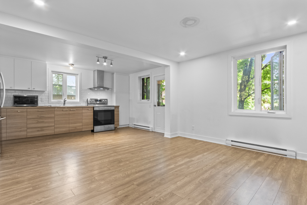 Grand 4.5 A Côté Du Metro Pie-IX | 3227031