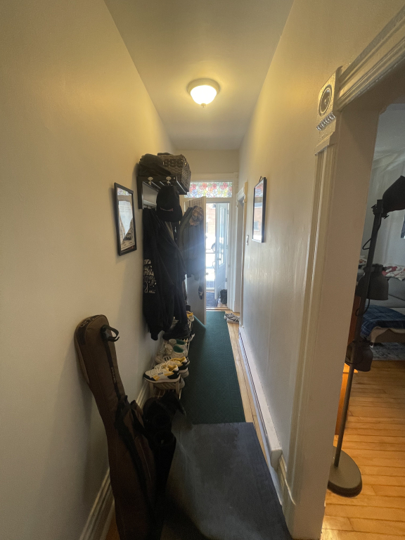 Petite Italie - 3 1/2 Avec Cour Arrière | 3227064