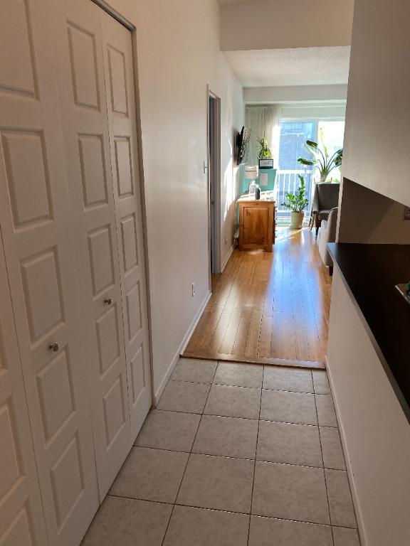 3 1/2 style ''Loft"' vraiment unique Libre 1er juillet, secteur Haute Ville | 3227195