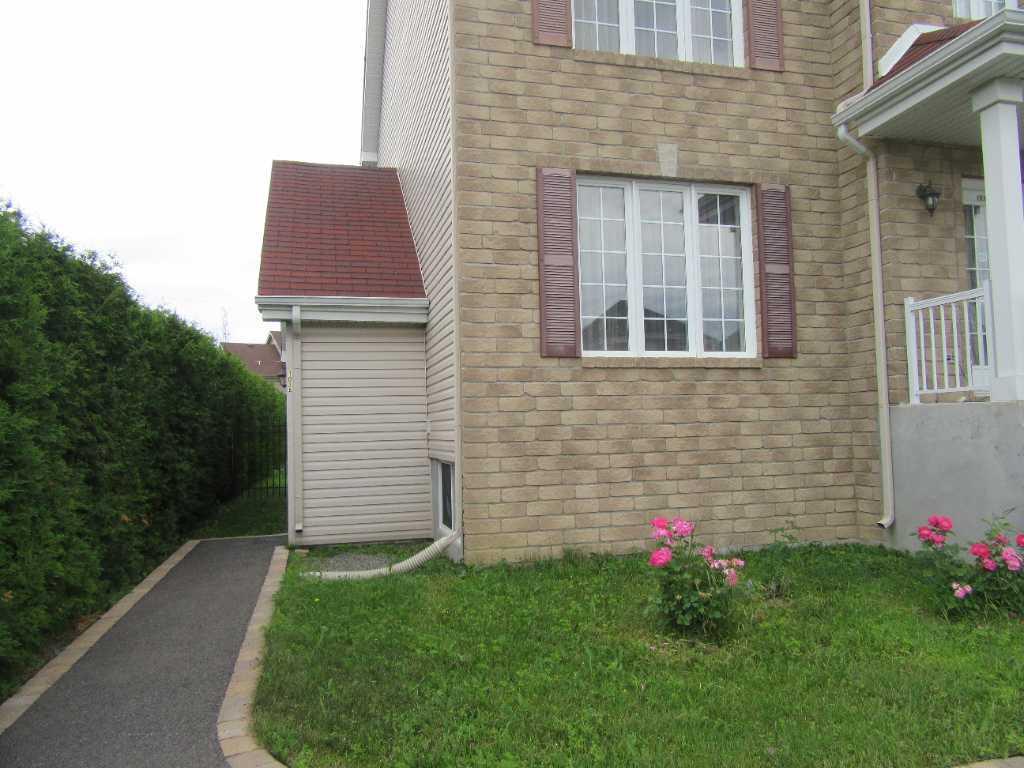 Bachelor 3 1/2 à louer | 3227207