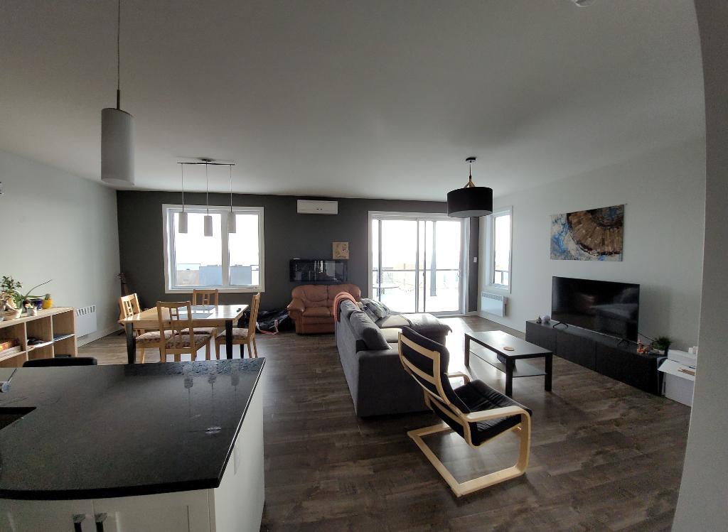 4 1/2 spacieux | 3227247