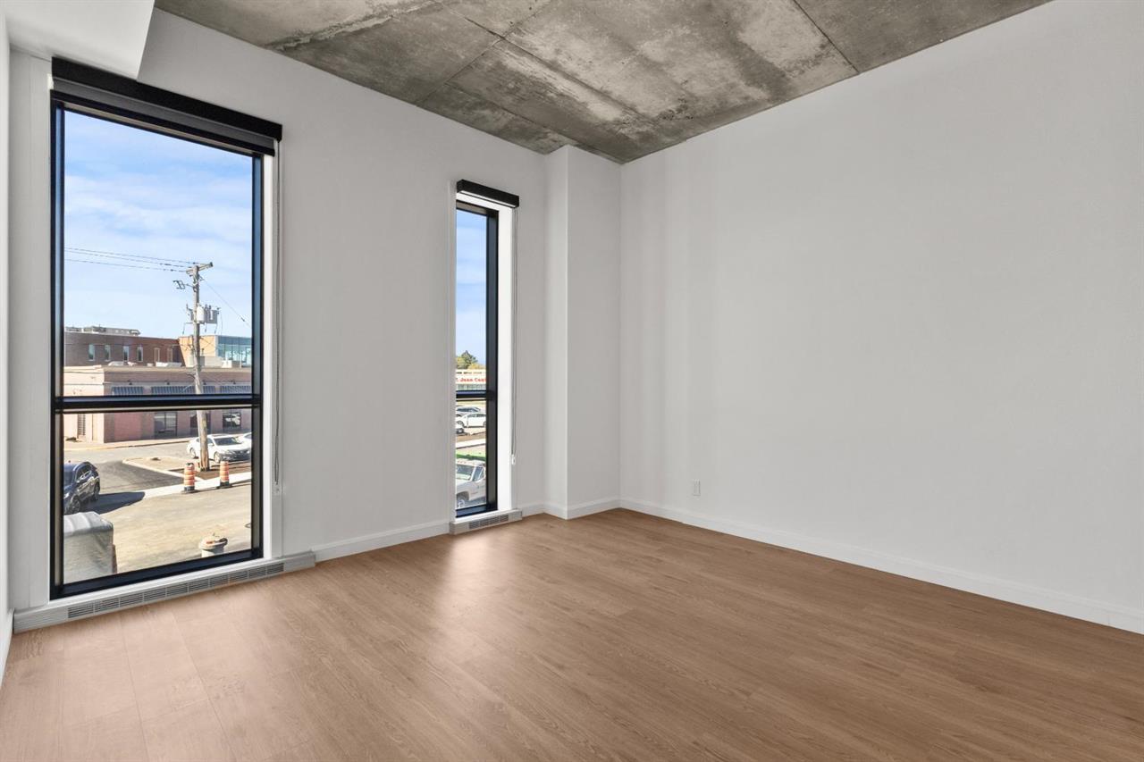 2 Bedroom - 230 Boulevard Harwood, Vaudreuil-Dorion | 3227377