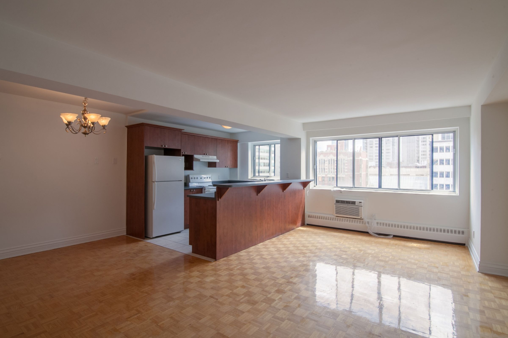 3 1/2 - DOWNTOWN | 3227382