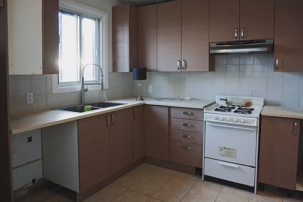 Grand Et Calme 4 ½ Lumineux Au 3e étage | 3227389