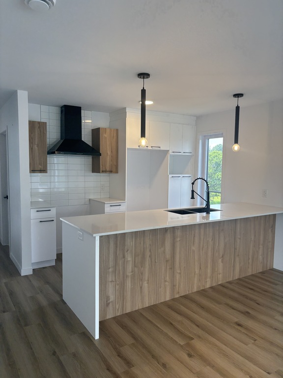 MAGNIFIQUES 4½ | CONSTRUCTION RÉCENTE | 3227602