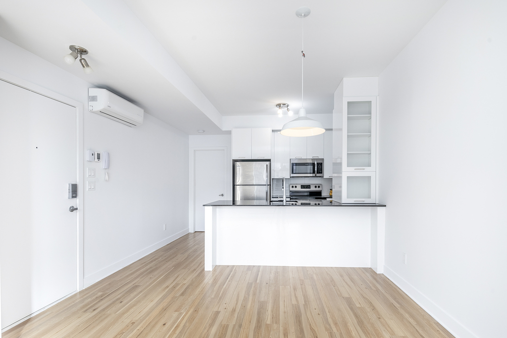 AHUNSTIC – Superbe 3 1/2 | 3227606