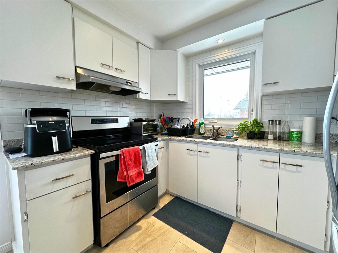 Appartement Montréal (Ahuntsic-Cartierville) À Louer | 3227635