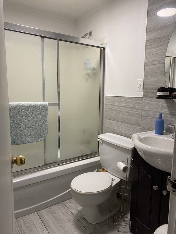 Grand 41/2 Situer Face Au Métro Papineau | 3227671