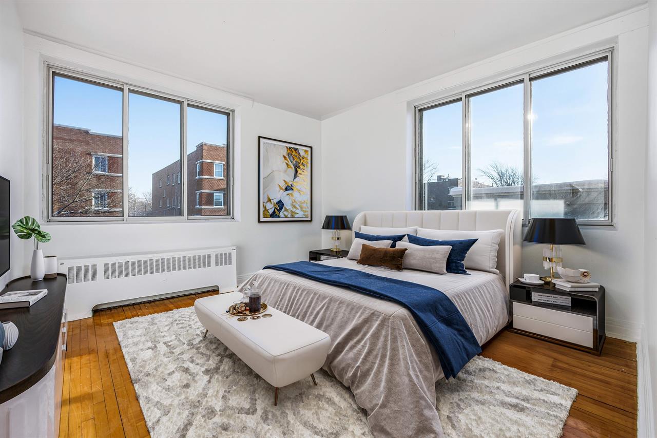 3 CH - 1 SDB - Montréal - $1,800 /mo | 3227810