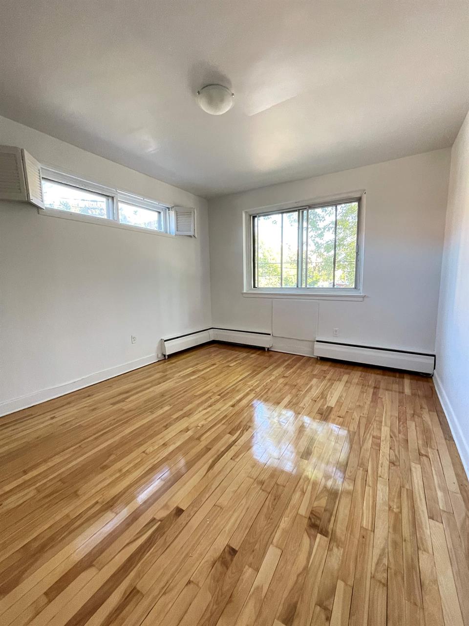 2 CH - 1 SDB - Montréal - $1,785 /mo | 3227822