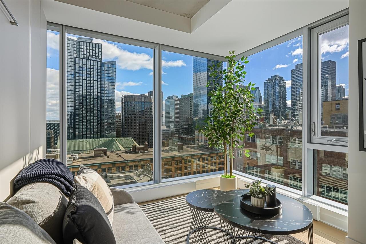 Bachelor - 360 Rue Mayor, Montréal | 3227865