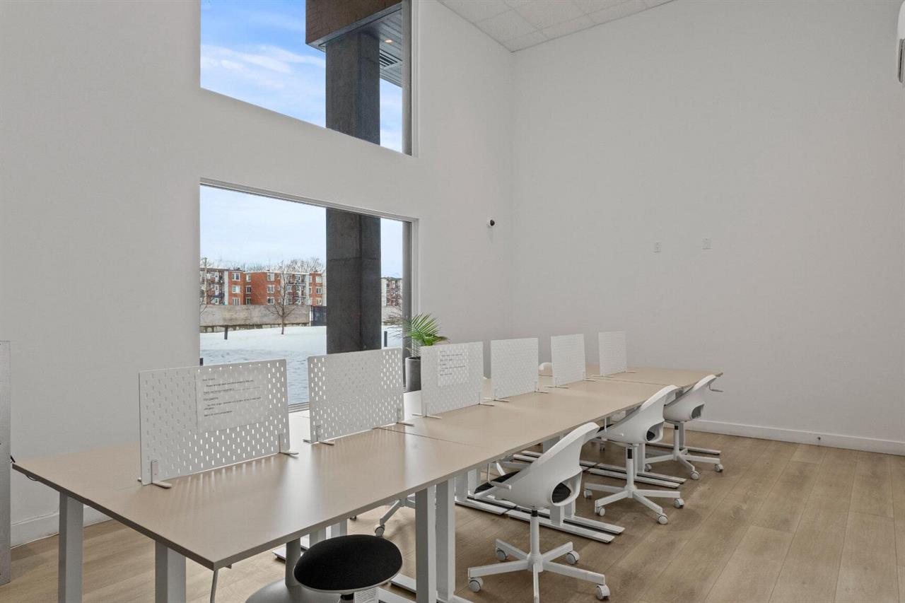 2 Bedroom - 2000 Rue Remembrance, Montréal | 3227903